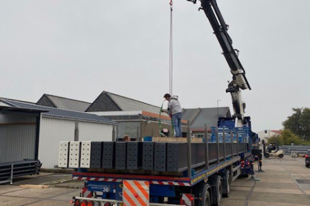 Project platdak constructie 17m laden