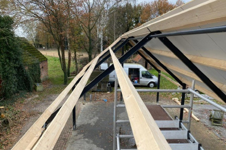 Mooie refurbished constructie Eext