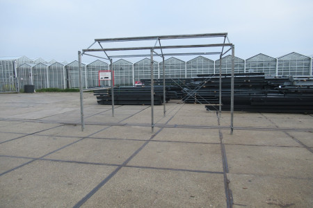 3.20 x 5.00m (16m²)