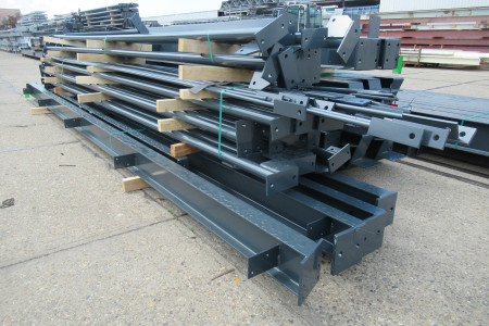 15.00 x 30.00 meter (450m2) gepoedercoat