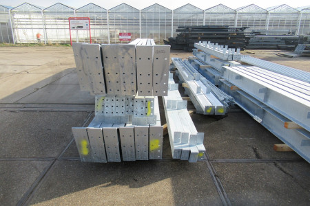 18.00 x 50.00m (900m²) verzinkt