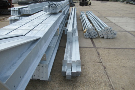 20.00 x 41.00 meter (820m2) verzinkt