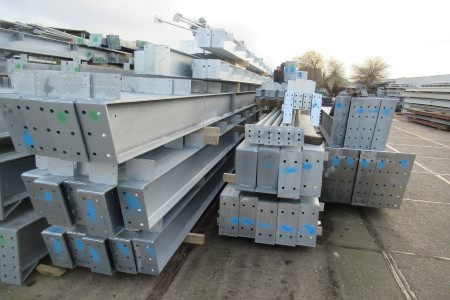 30.00 x 40.00m (1200m²) verzinkt