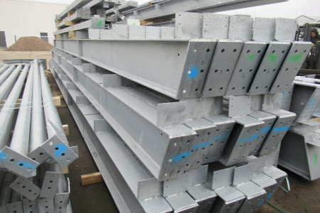 30.00 x 50.00m (1500m²) verzinkt