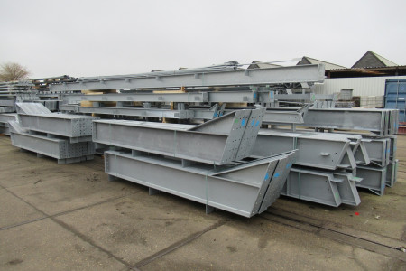 30.00 x 50.00m (1500m²) verzinkt