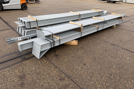10.00 x 20.00m (200m²) met geïsoleerd dak