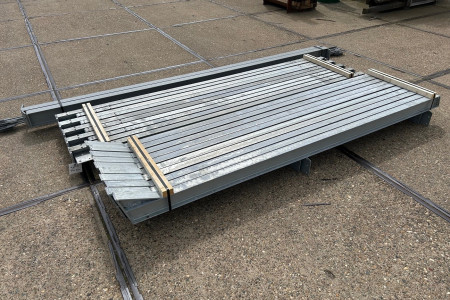 6.00 x 16.00m (96m²)