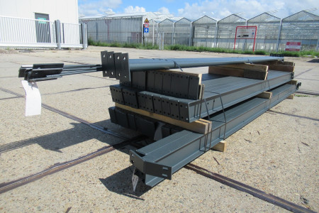 7.00 x 16.00m (112m²)